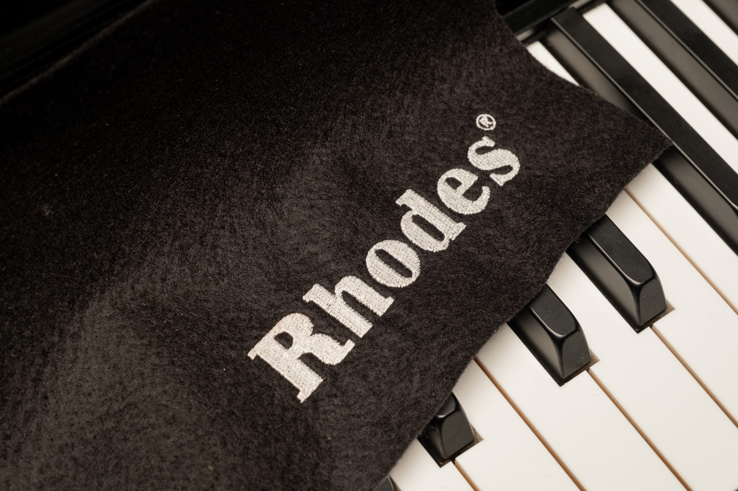 Rhodes Soft Key Cover copritastiera feltro nero 73 note
