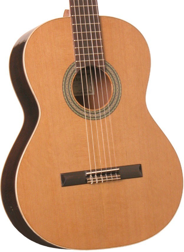 Alhambra 2C Chitarra Classica con Custodia Tavola Massiccia