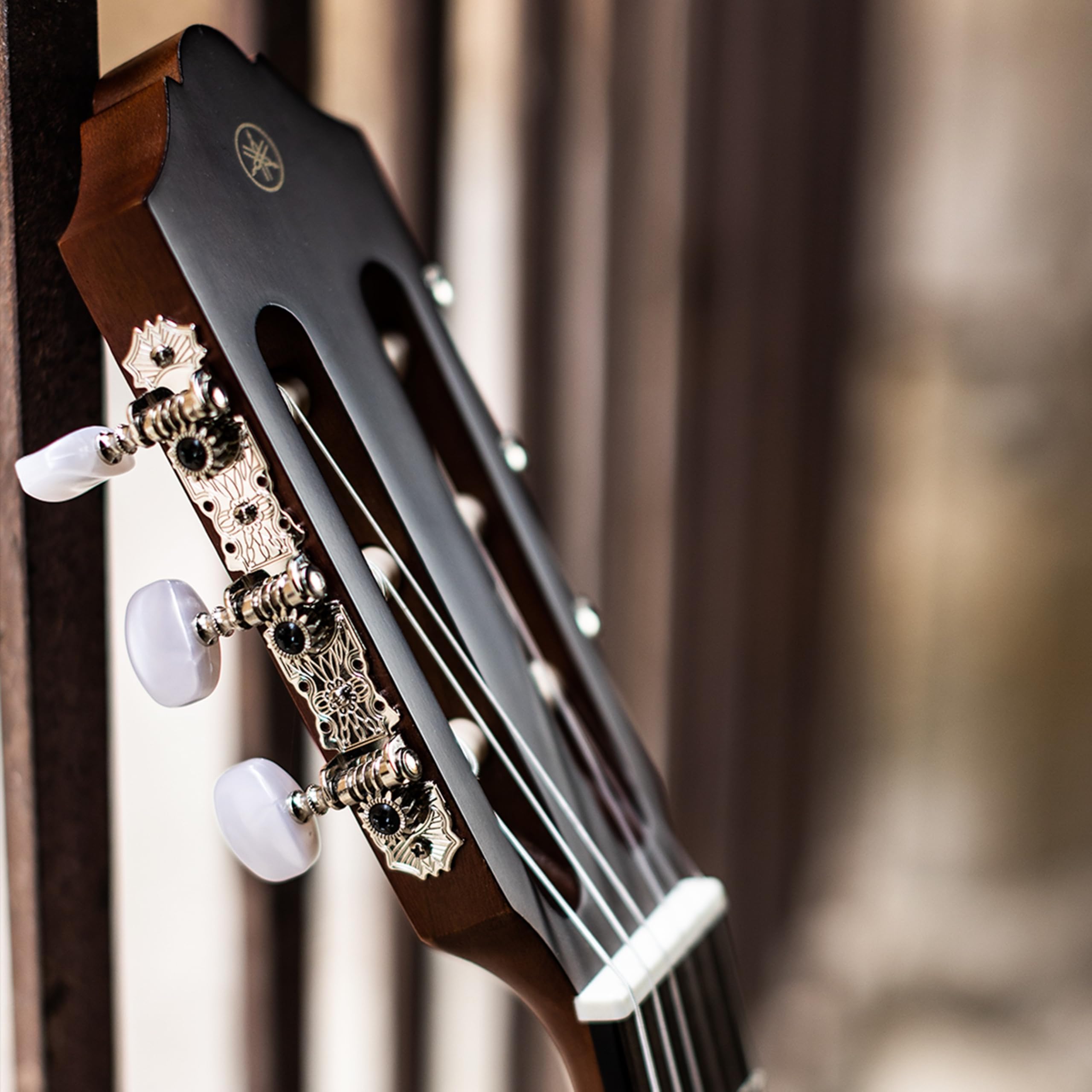 Yamaha CGX122MC Elettroacustica Classica Cedro System73 4/4