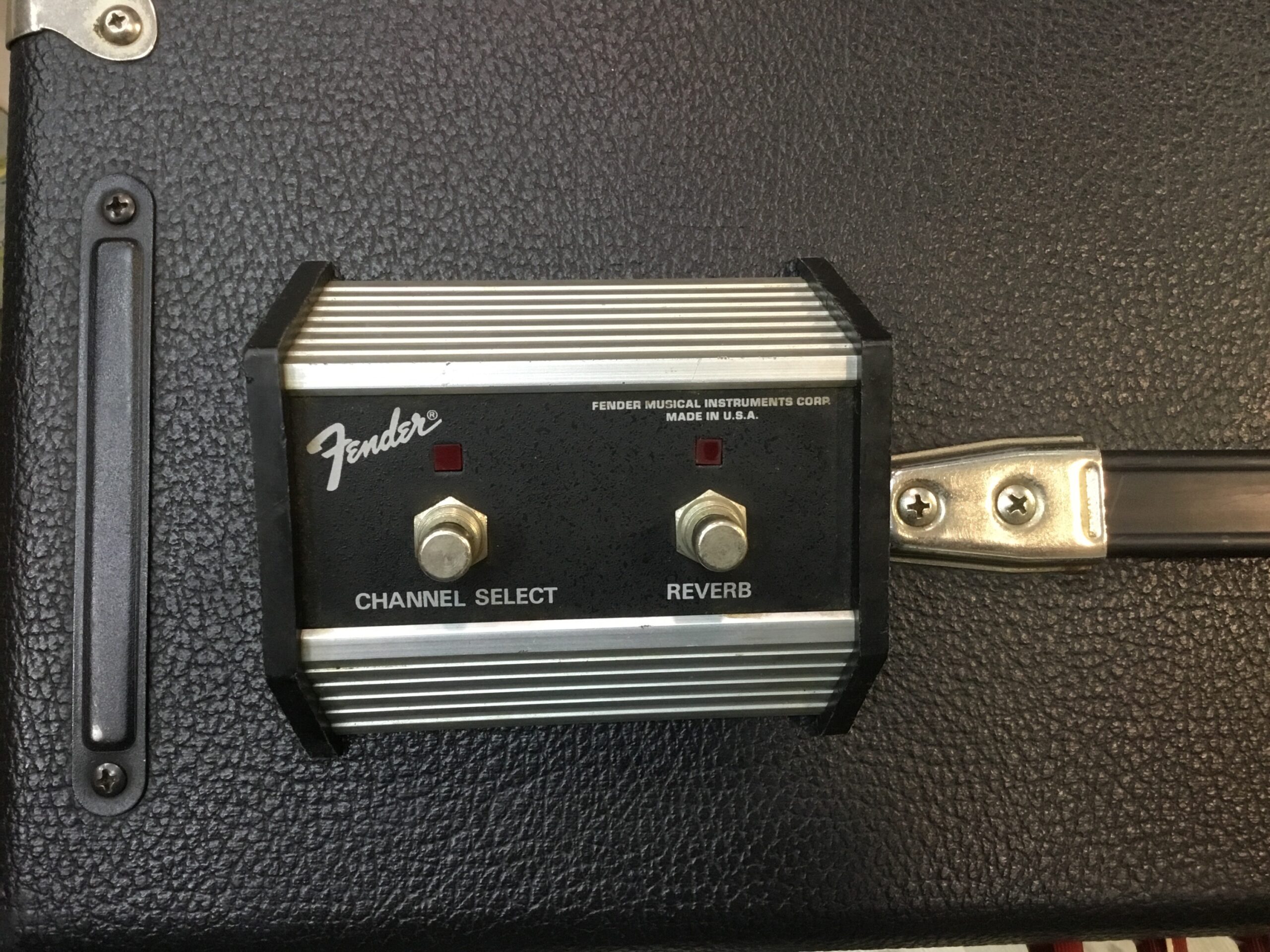 Fender Twin Red Knob amplificatore 100W 2x12 occasione