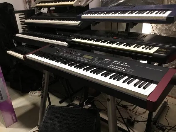 Yamaha MOXF8 synth 88 tasti pesati usato occasione