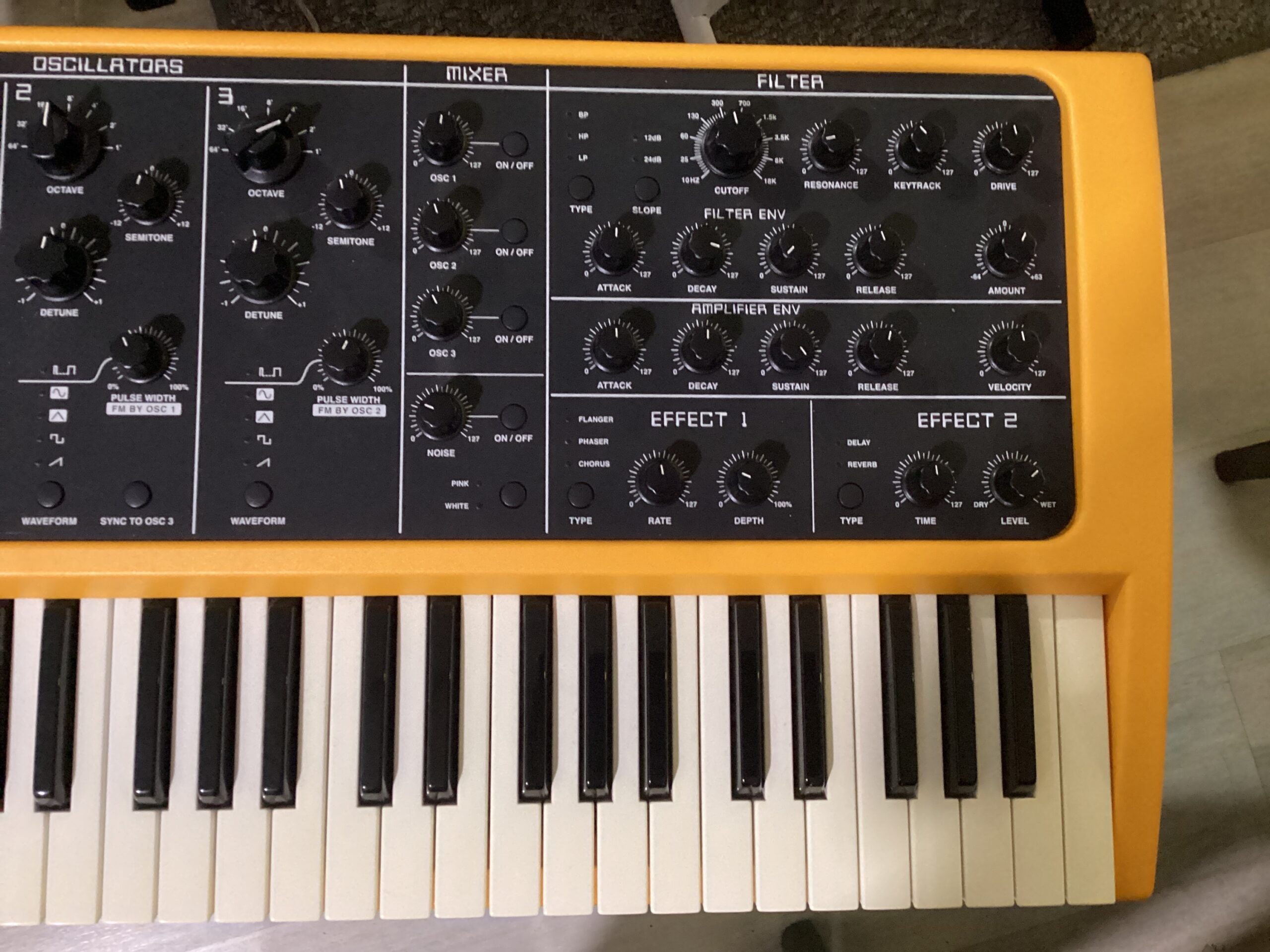 Studiologic Sledge 2.0 sintetizzatore 61 tasti usato 24 voci