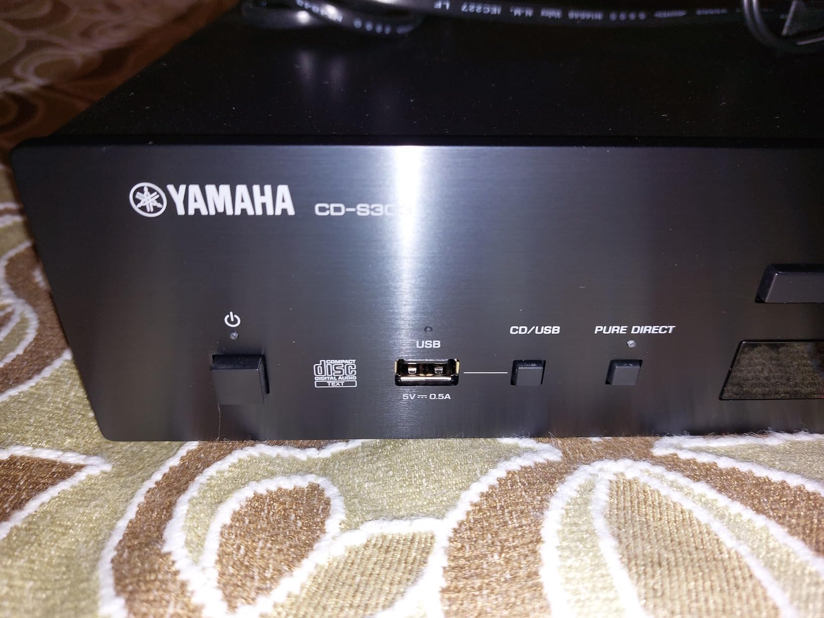 Yamaha CD-S303 Lettore CD USB Hi-Res Nero