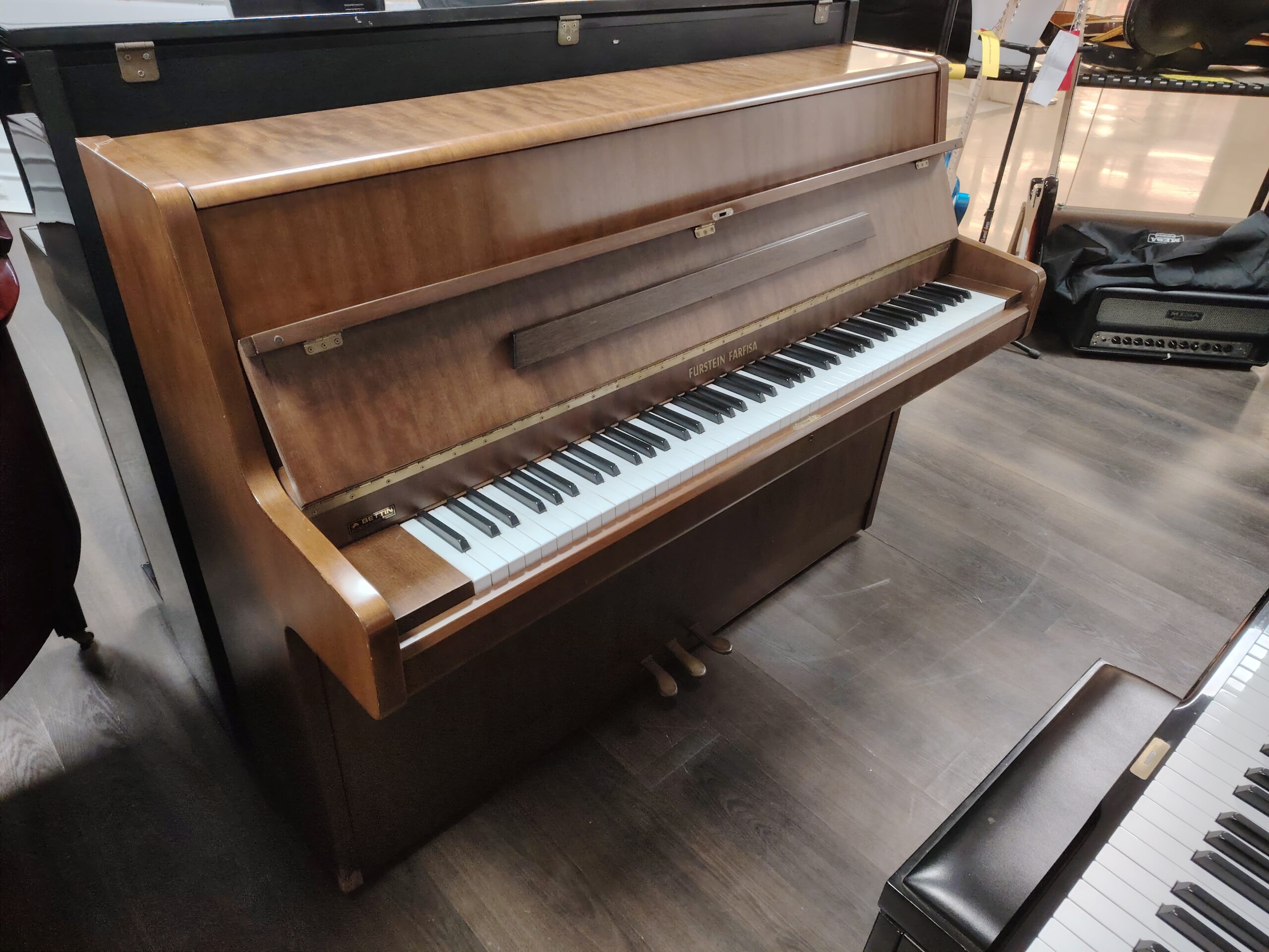 Farfisa TP TP11 pianoforte verticale revisionato per studio