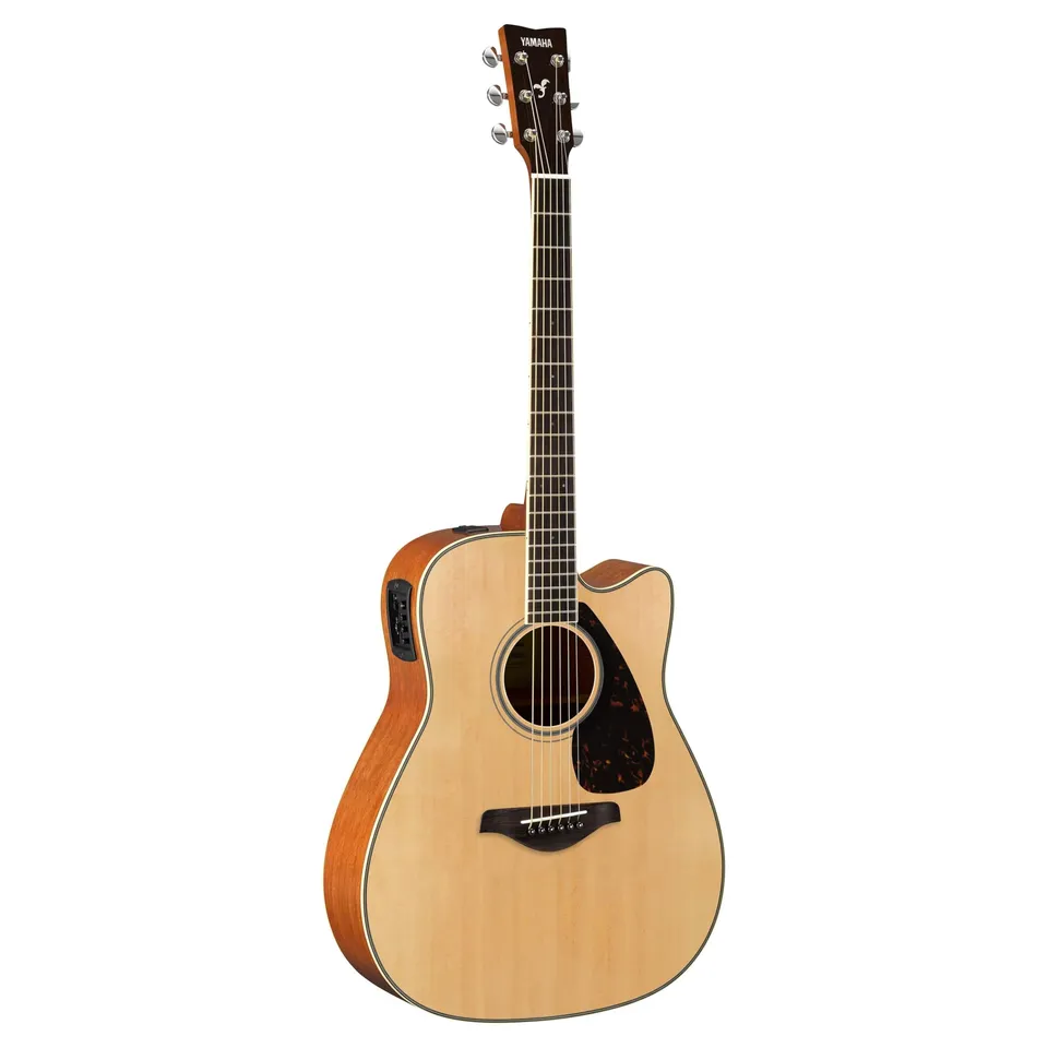 Yamaha FGX820C Chitarra Elettroacustica Natural abete