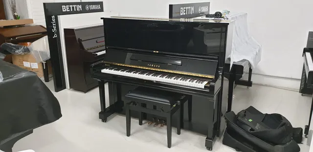 Yamaha U3H Pianoforte verticale acustico occasione