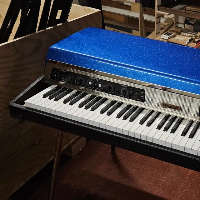 Rhodes Custom Shop MK8 American Classic piano elettrico