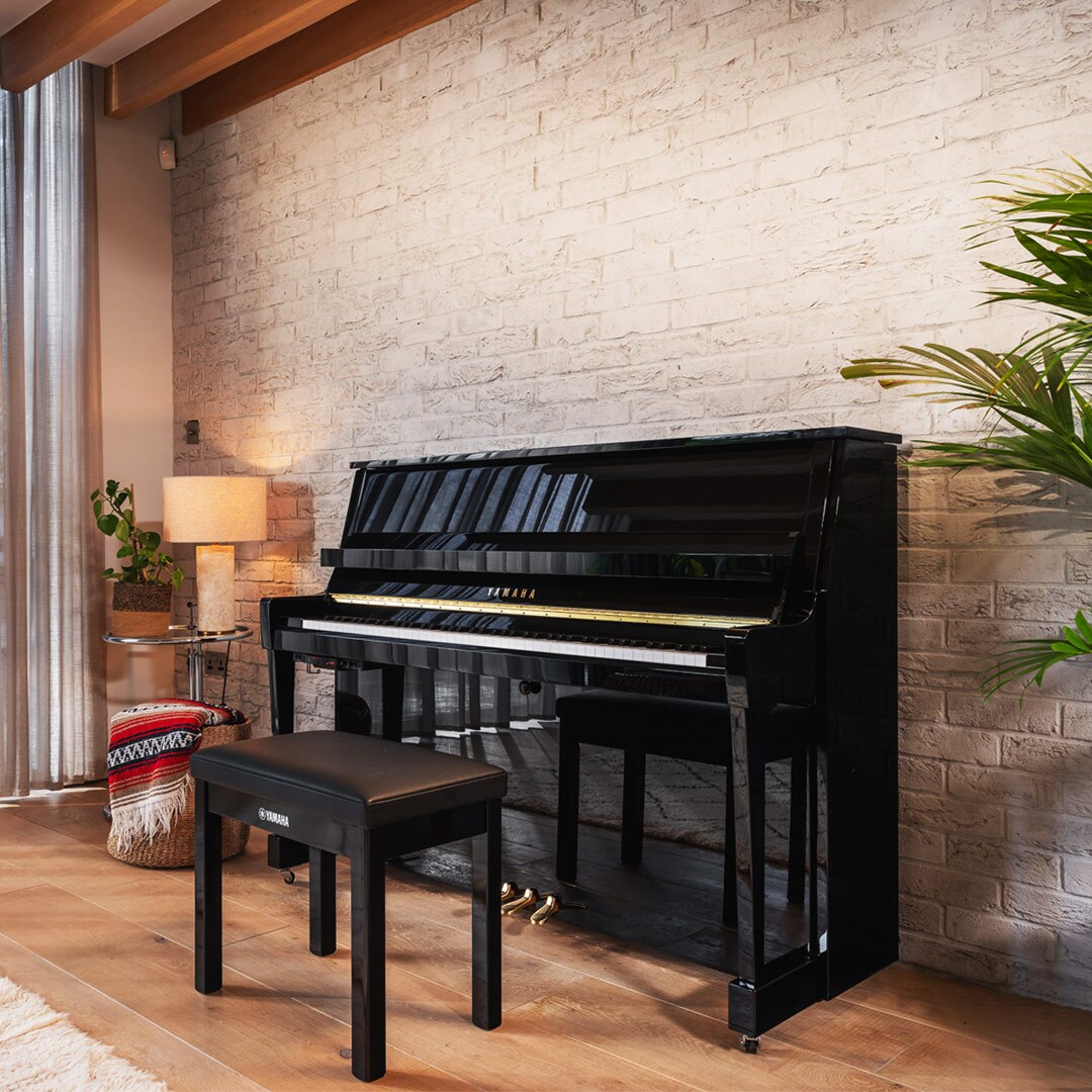 Yamaha B20 pianoforte verticale nuovo 113cm acustico