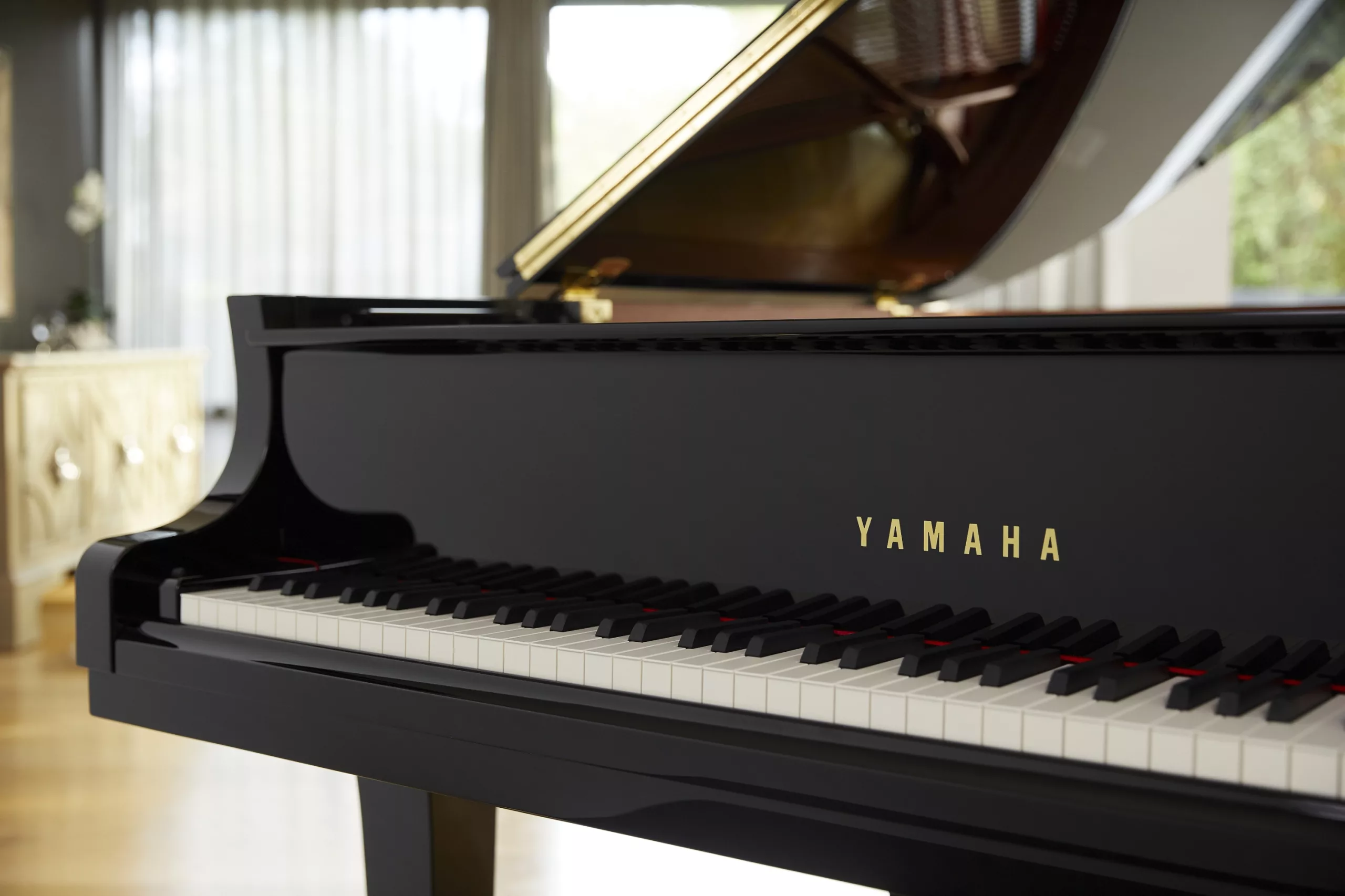 Yamaha C3X pianoforte a coda 186 cm professionale nero