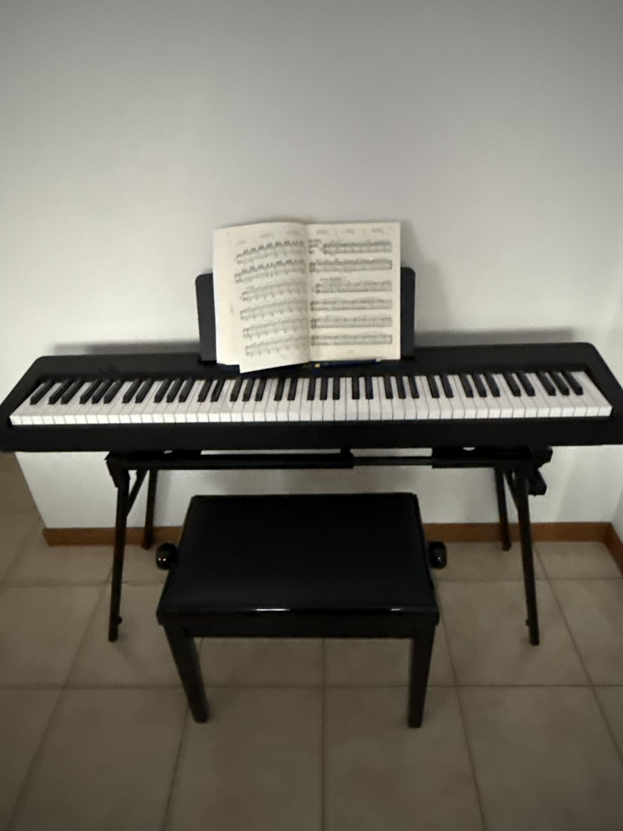 Yamaha P-145BT pianoforte digitale 88 tasti nero bluetooth