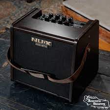 Nux AC25 amplificatore chitarra acustica 25W portatile