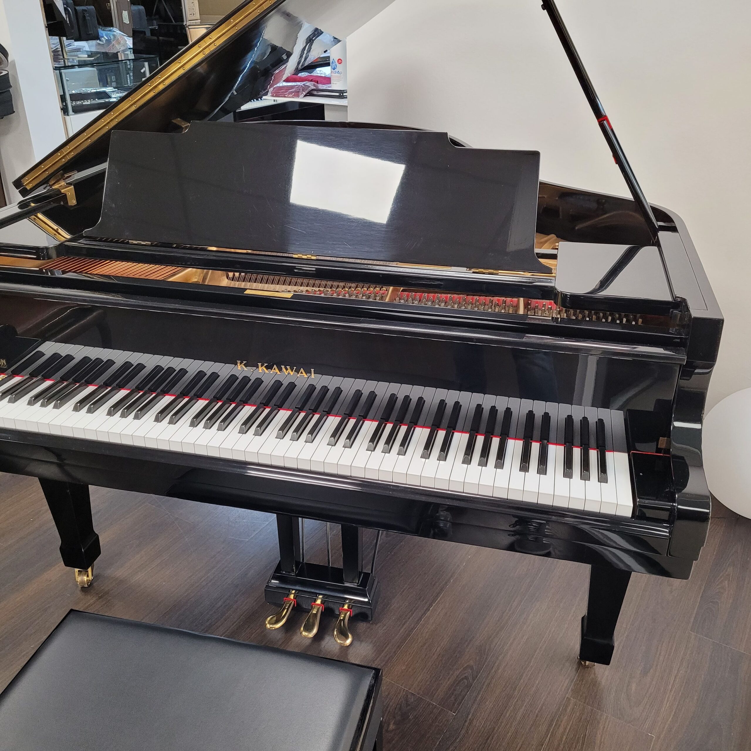 Kawai KG2 pianoforte mezza coda nero 176 cm revisionato