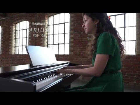 Yamaha Arius YDP-105 pianoforte digitale con panca