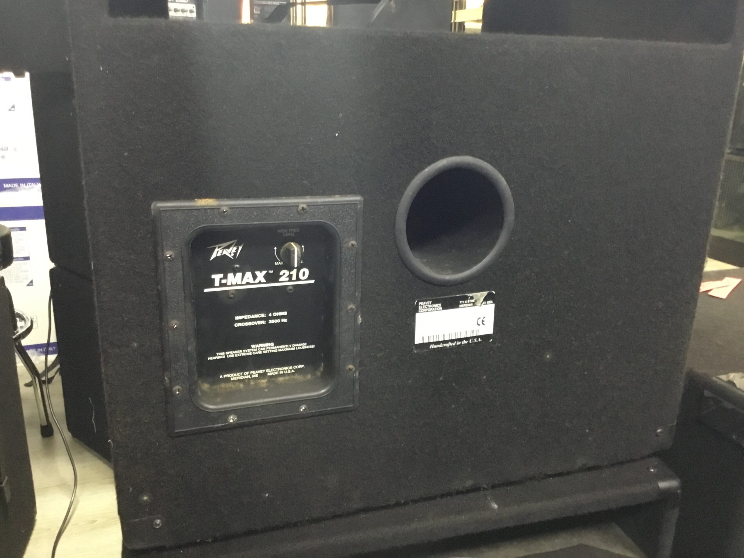 Peavey T-Max 210 cassa basso passiva usata 2x10"