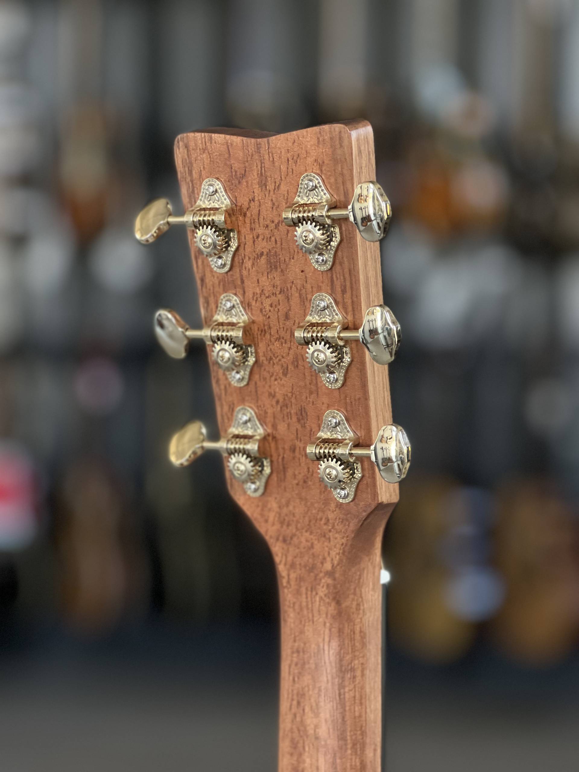 Yamaha Storia II chitarra elettroacustica mogano Natural