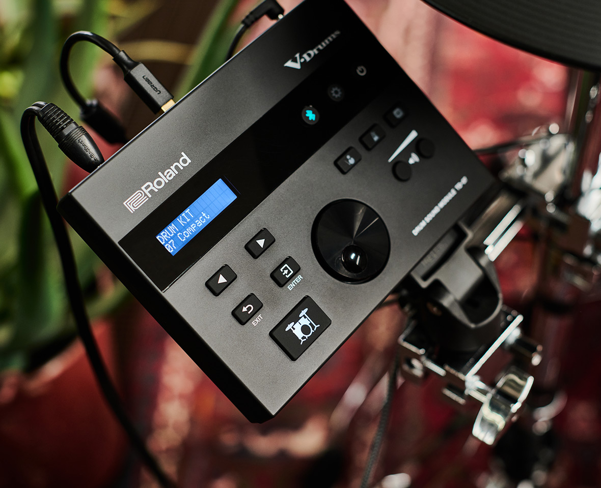 Roland VAD VAD103 batteria elettronica con pelli mesh e TD-07