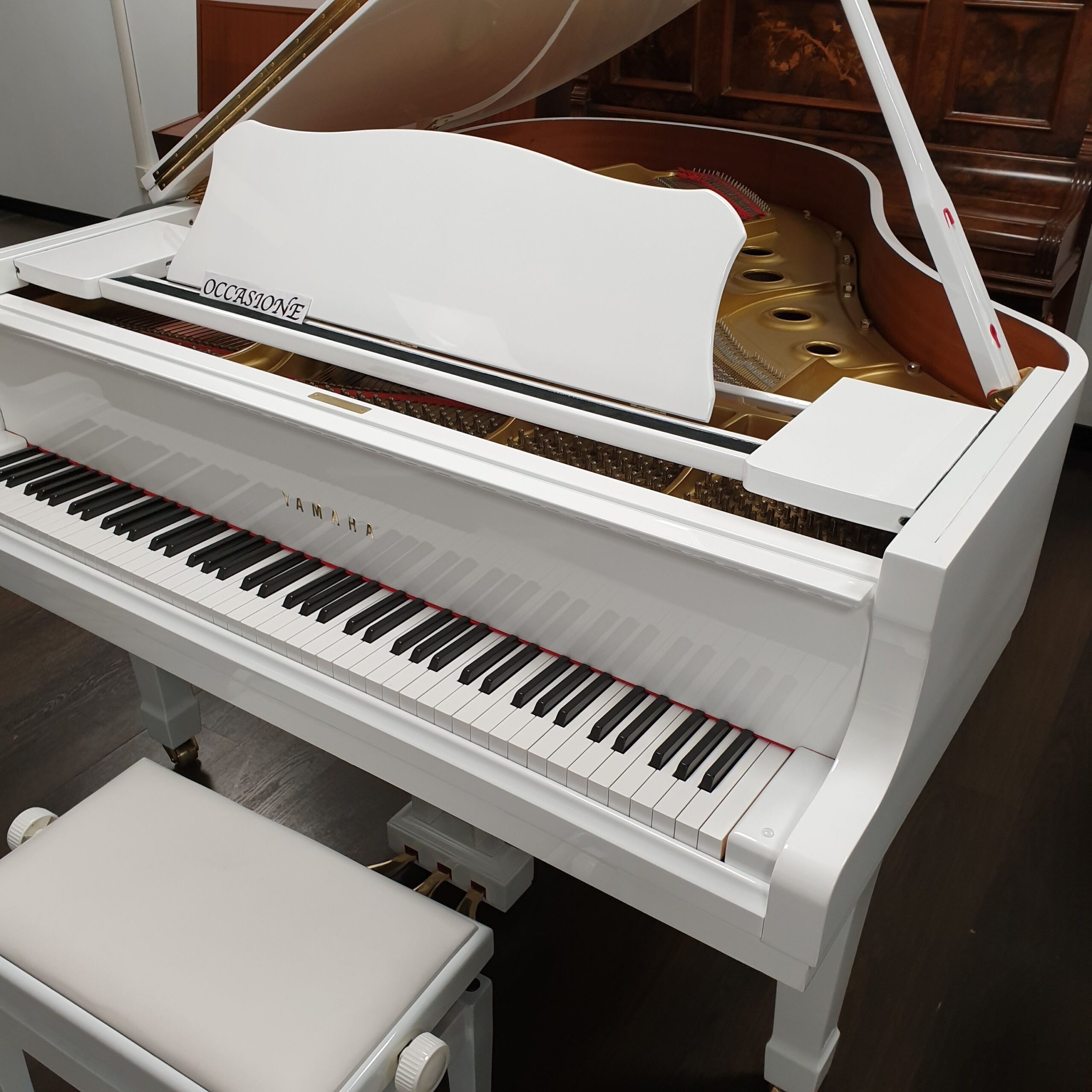 Yamaha G2 pianoforte a coda bianco lucido anni 90