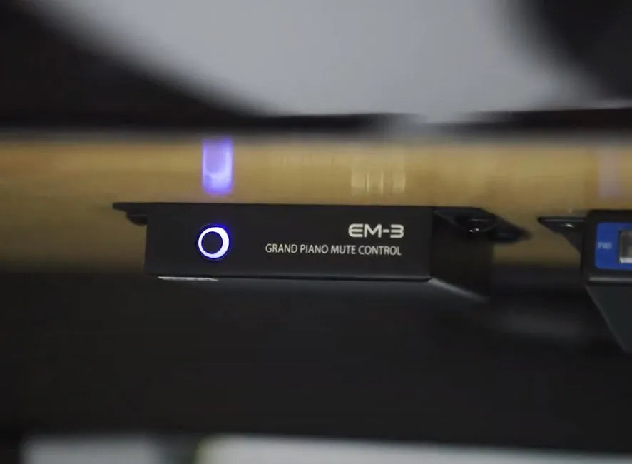 Seiler Genio Rail sistema silent per pianoforte one-touch