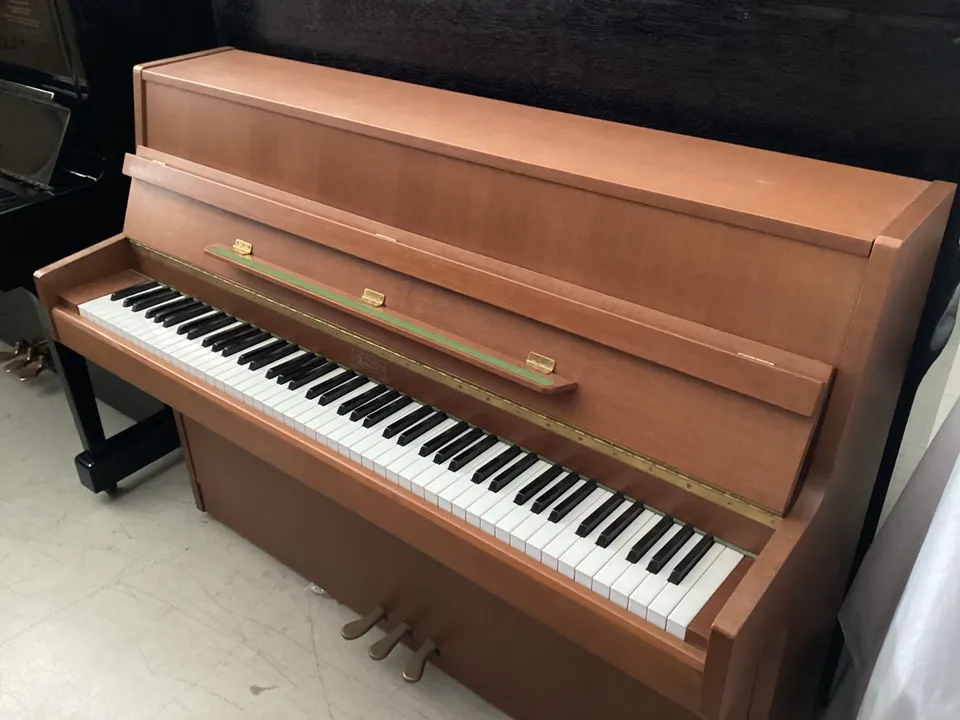 Anelli pianoforte verticale usato ciliegio 3 pedali studio