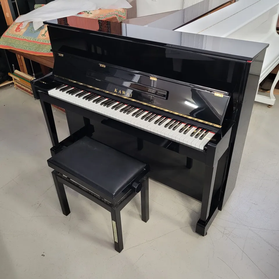 Kawai AT22 Silent Anytime pianoforte verticale silent