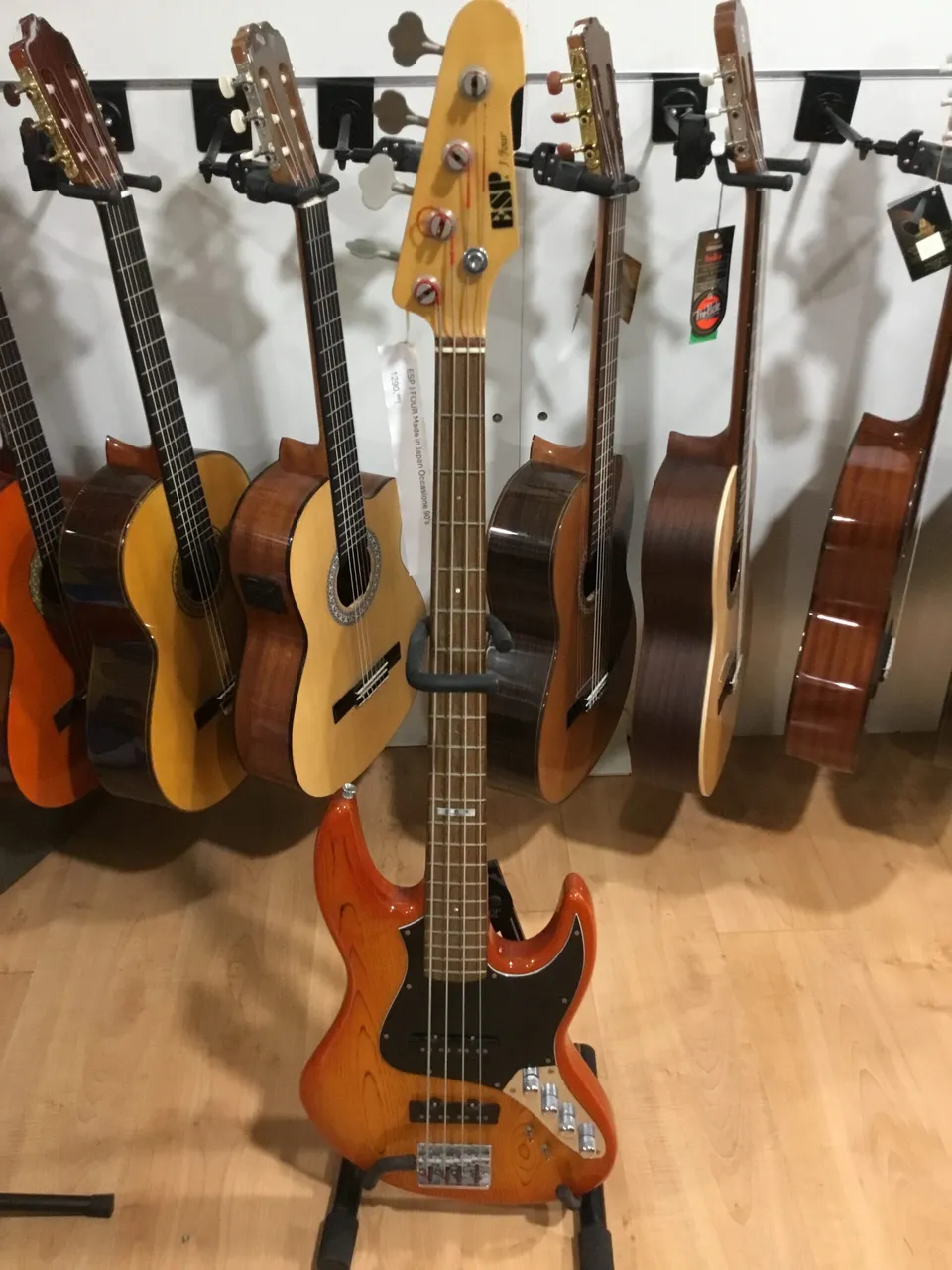 ESP J Four Vintage basso elettrico cherry burst