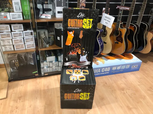 Eko Guitar Pack chitarra acustica kit per iniziare