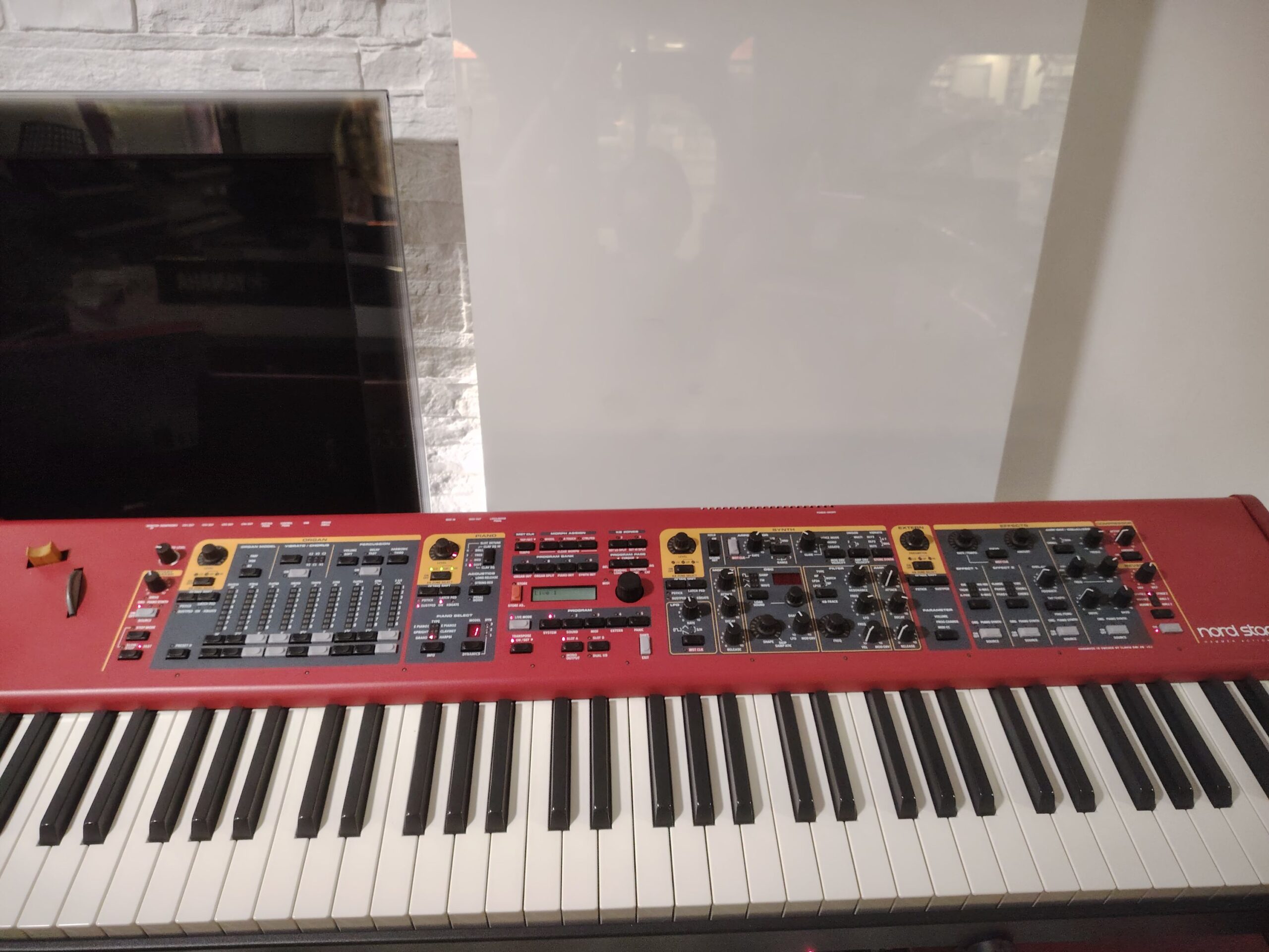Nord Stage 2 EX 76 HP piano stage 76 tasti occasione