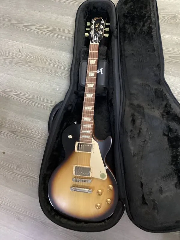 Gibson Les Paul Tribute chitarra elettrica usata custodia
