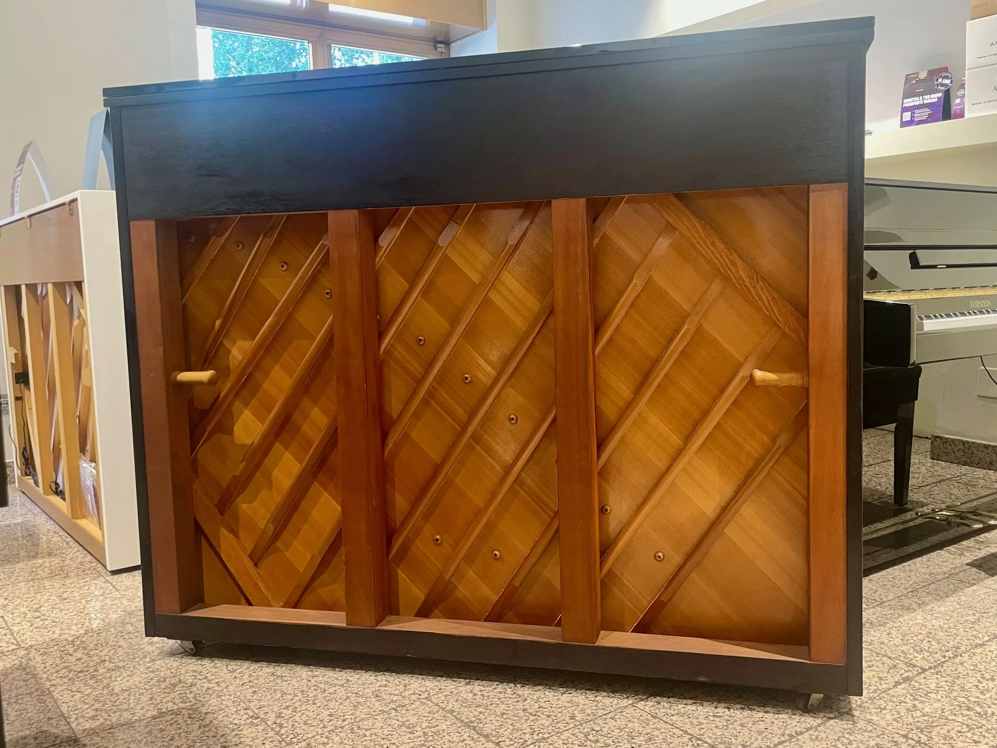 Yamaha U1H pianoforte verticale nero usato studio