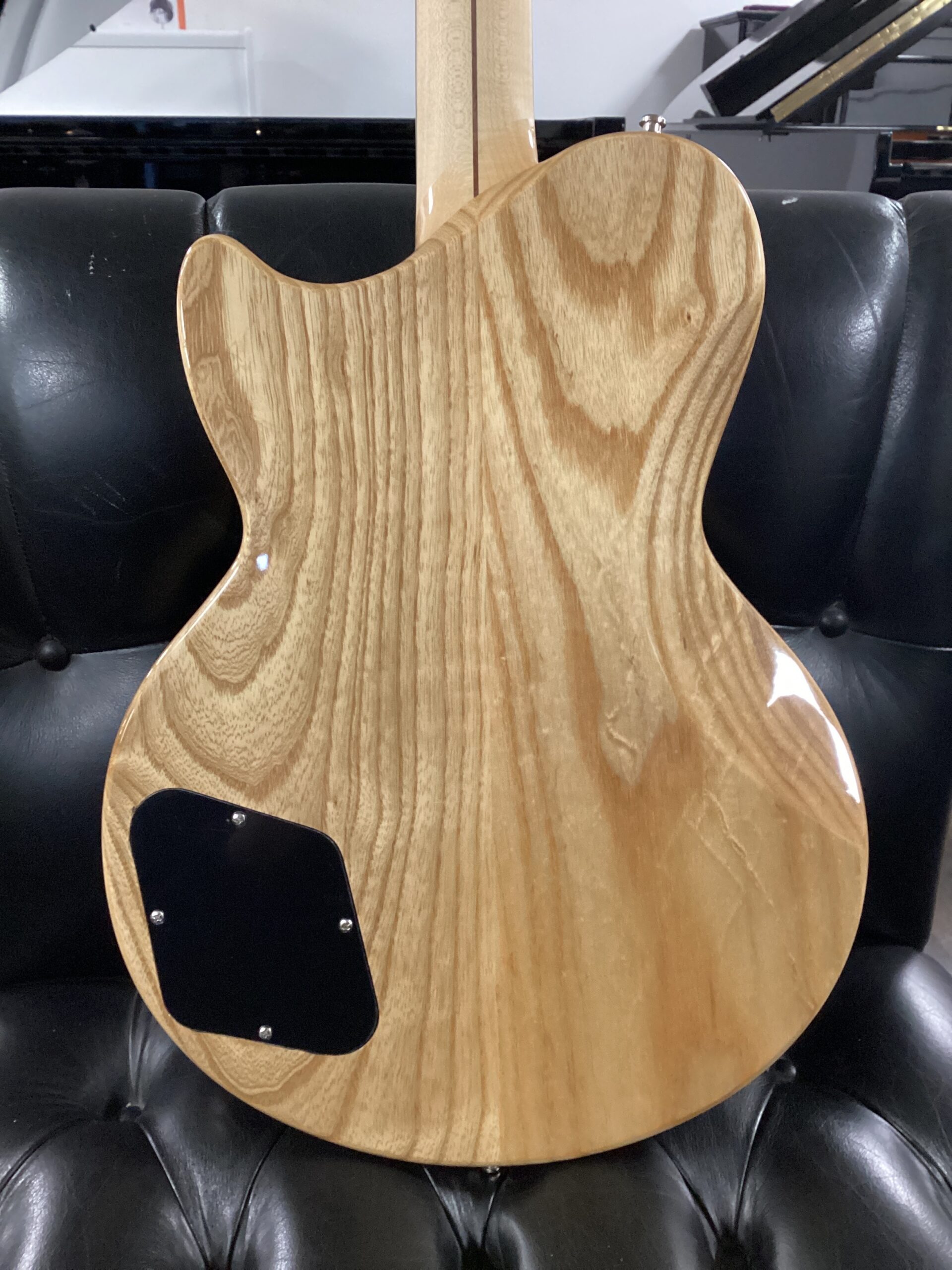 D’Angelico Deluxe Atlantic elettrica sunburst usata