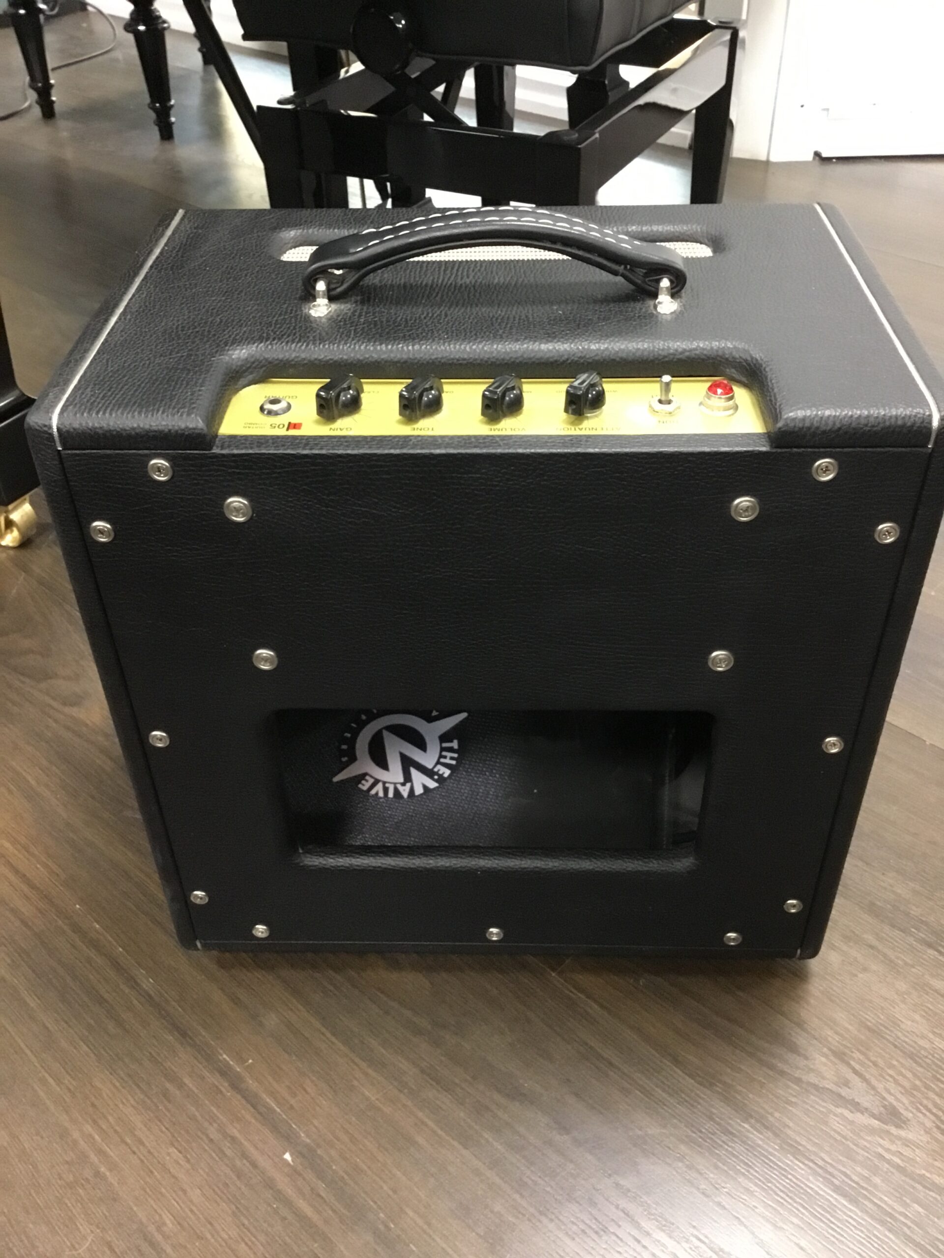 The Valve Bimbo 015 combo valvolare 5W con Celestion
