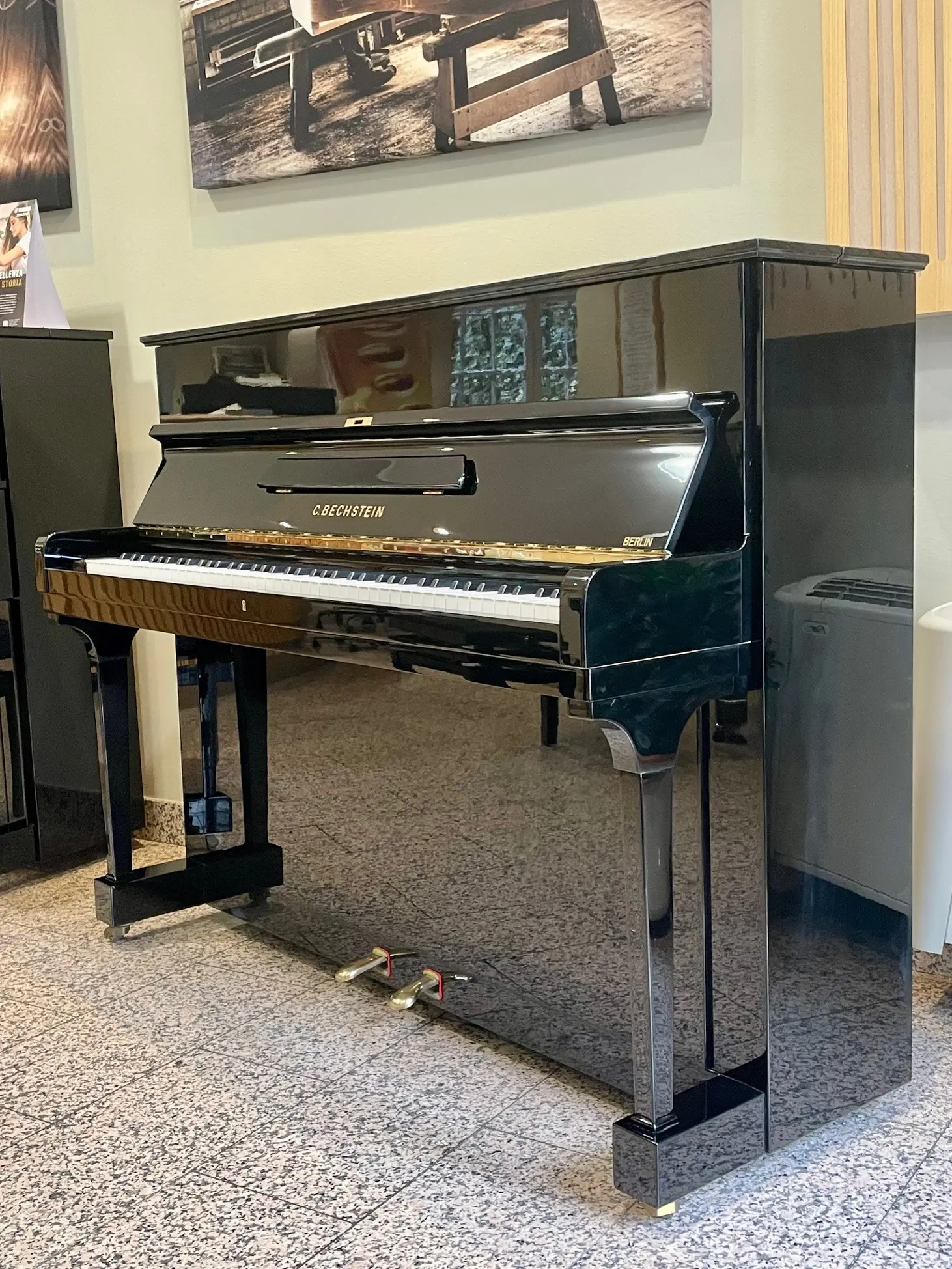 Bechstein 116 pianoforte verticale nero lucido usato
