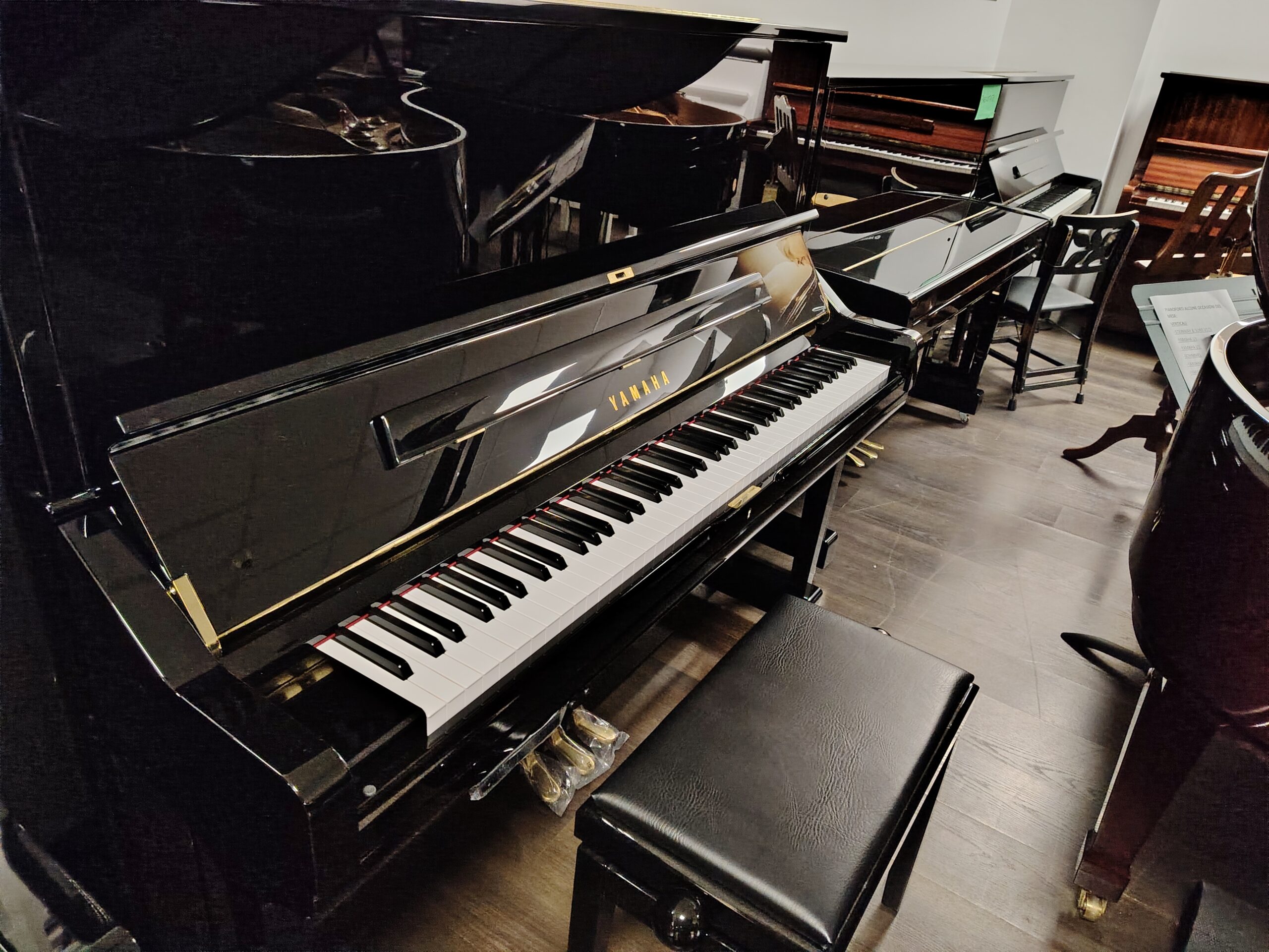 Yamaha U3 SH3 Pianoforte Verticale Silent Nuovo 131cm