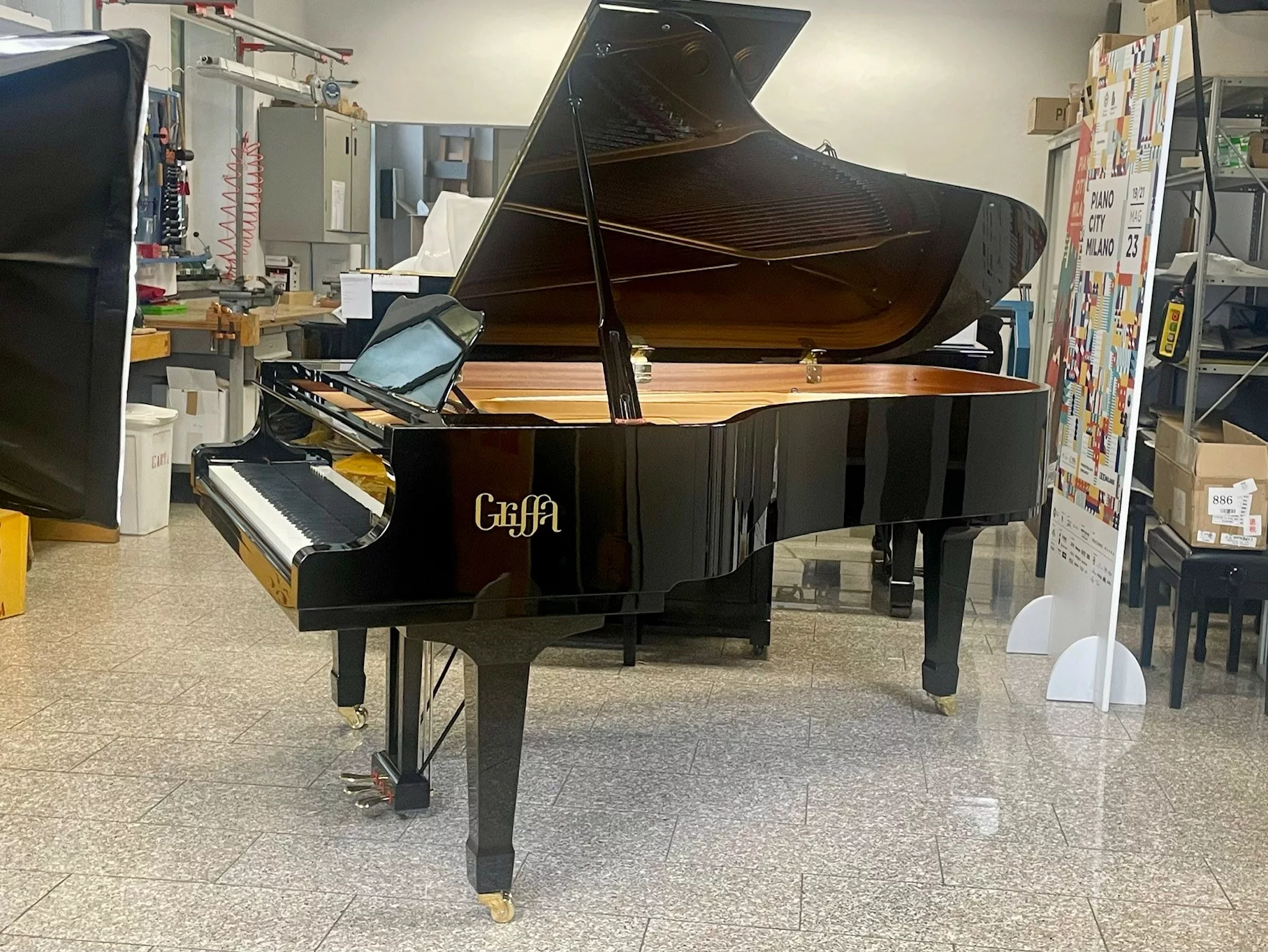 Yamaha C7 pianoforte a coda usato 227 cm nero lucido