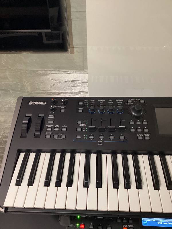 Yamaha MODX6 sintetizzatore 61 tasti usato M6