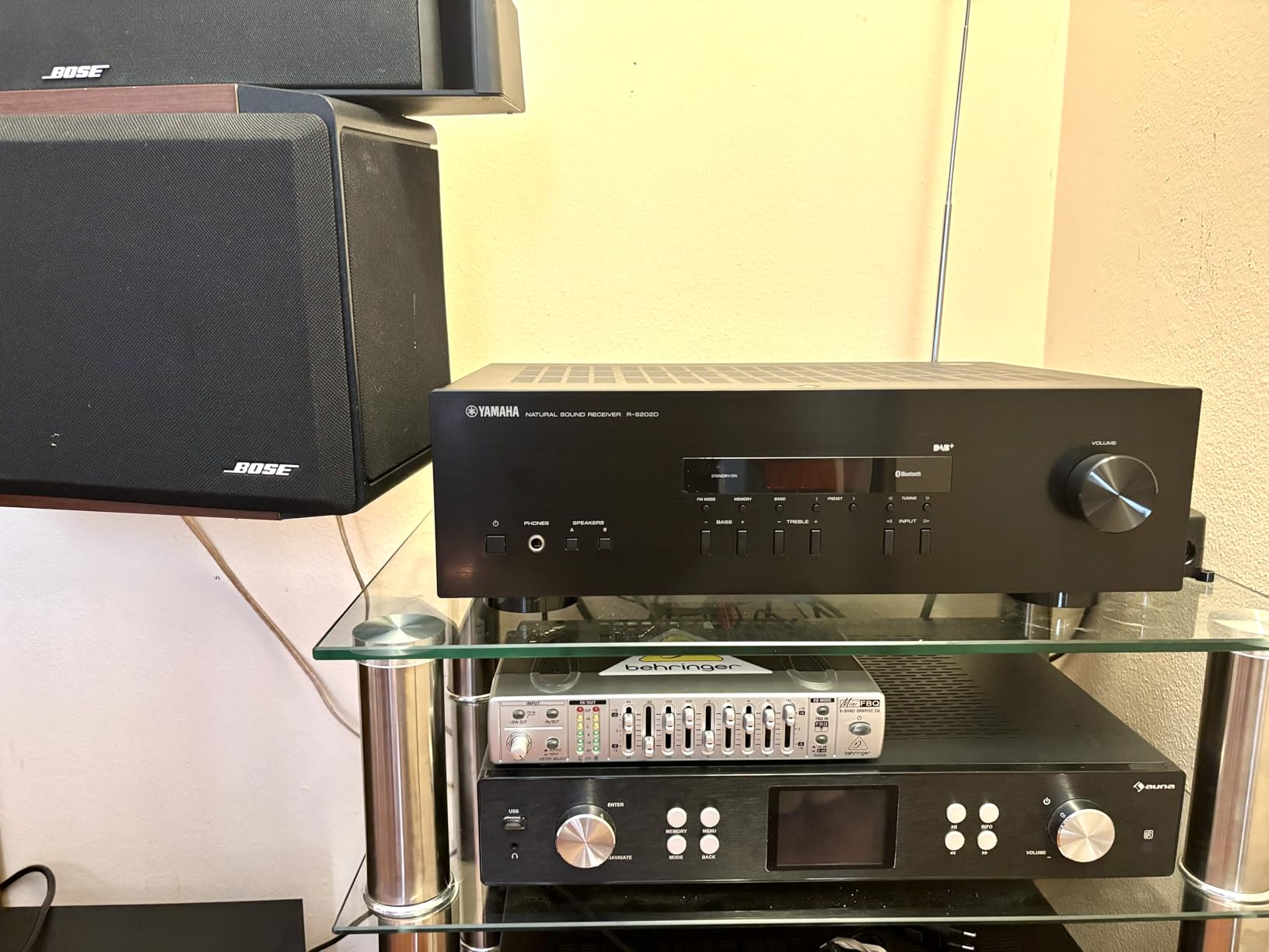 Yamaha R-S202D sintoamplificatore stereo nero Bluetooth