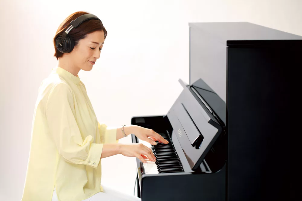 Kawai K800 ATX4 pianoforte verticale silent cuffia