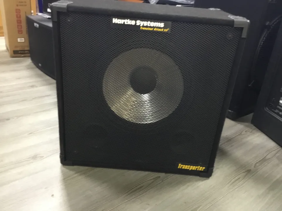 Hartke HS115BT cassa basso 1x15 150W usata