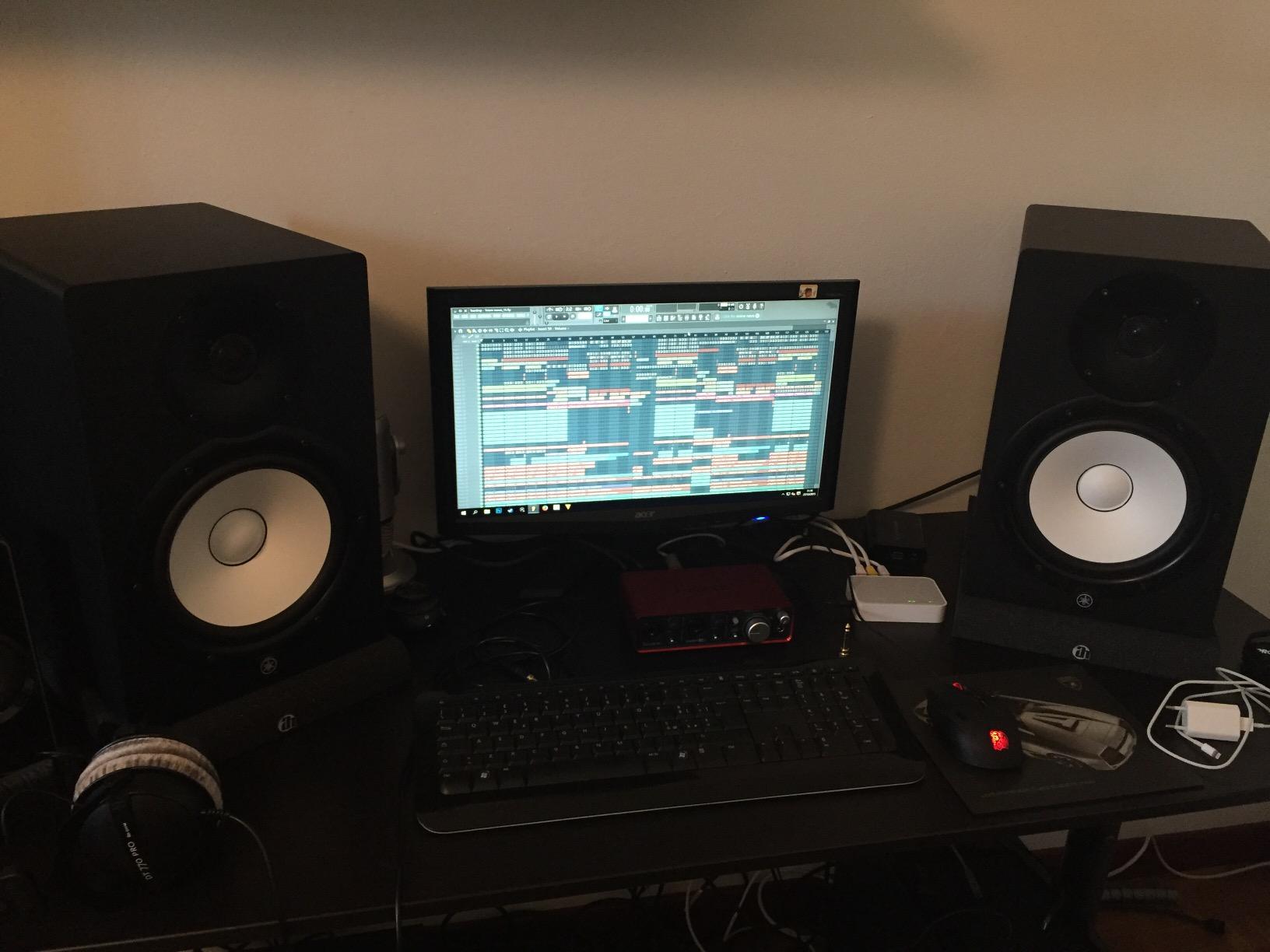 Yamaha HS8 Monitor Studio Attivo Nero 8" Biamplificato