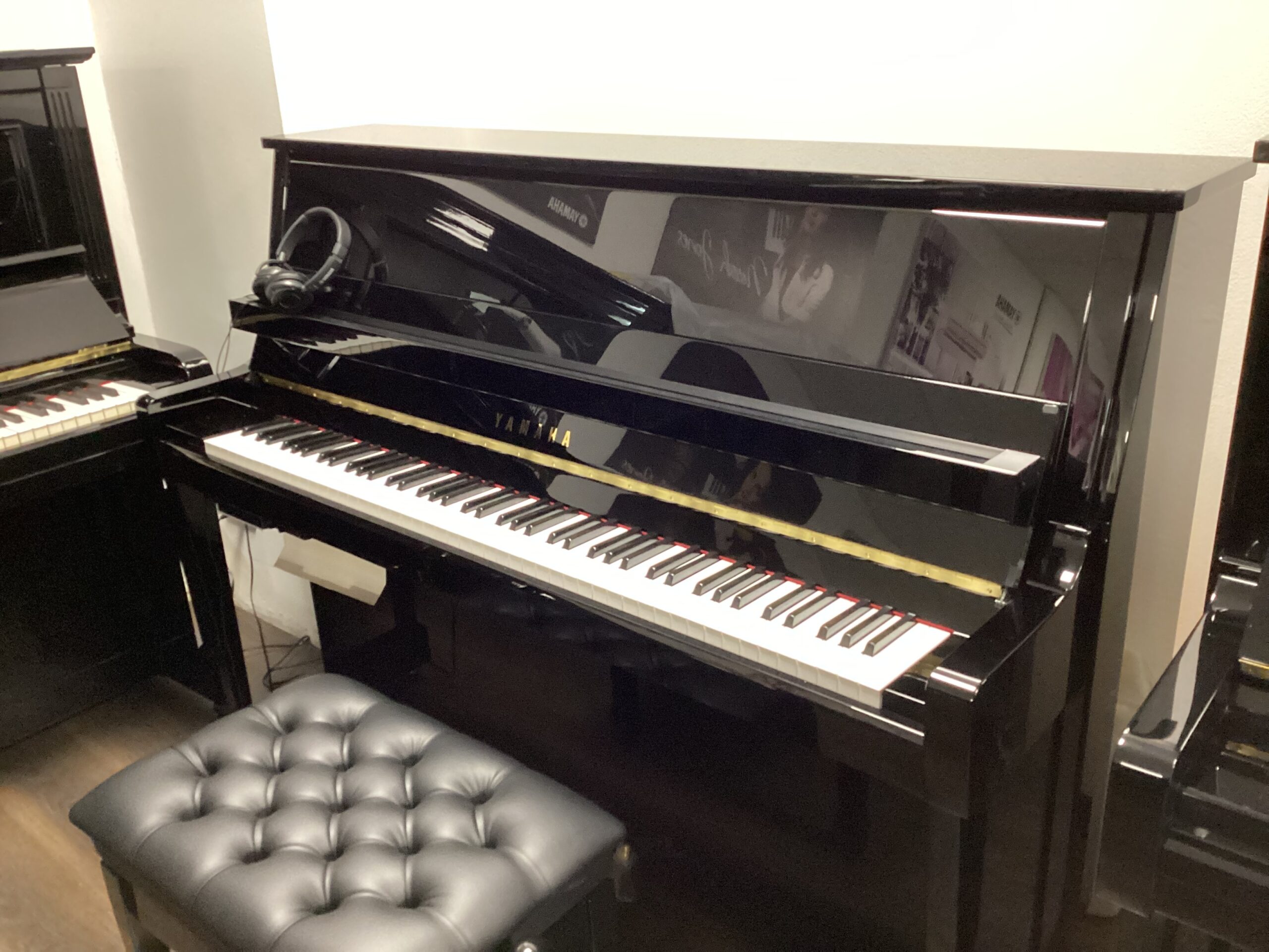 Yamaha B20 SC3 pianoforte verticale silent 113 cm