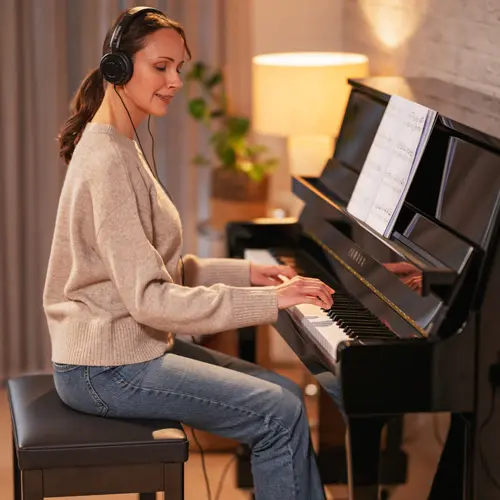 Yamaha B10 Silent pianoforte verticale 110 cm nero