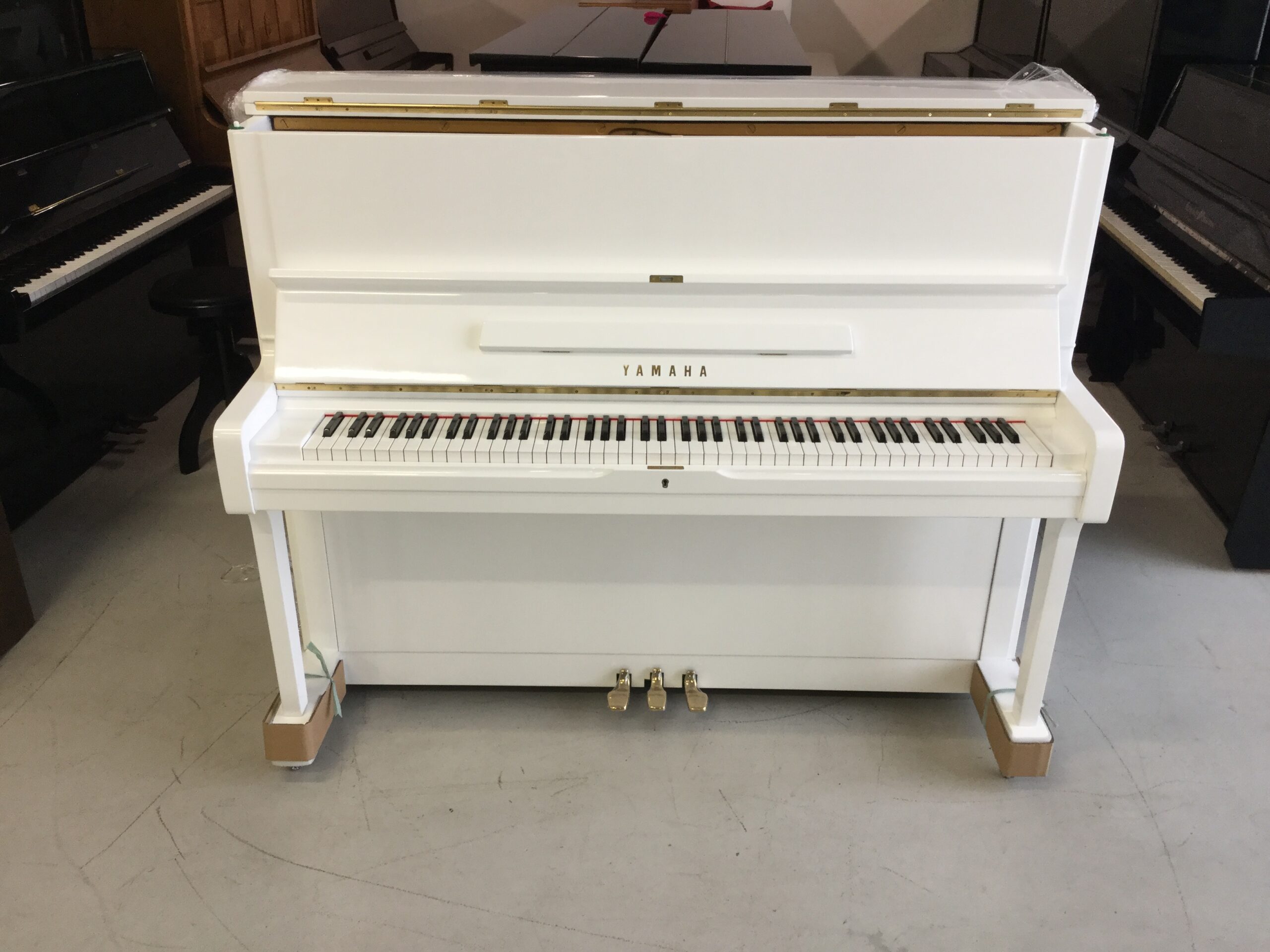 Yamaha U1 Bianco pianoforte verticale occasione