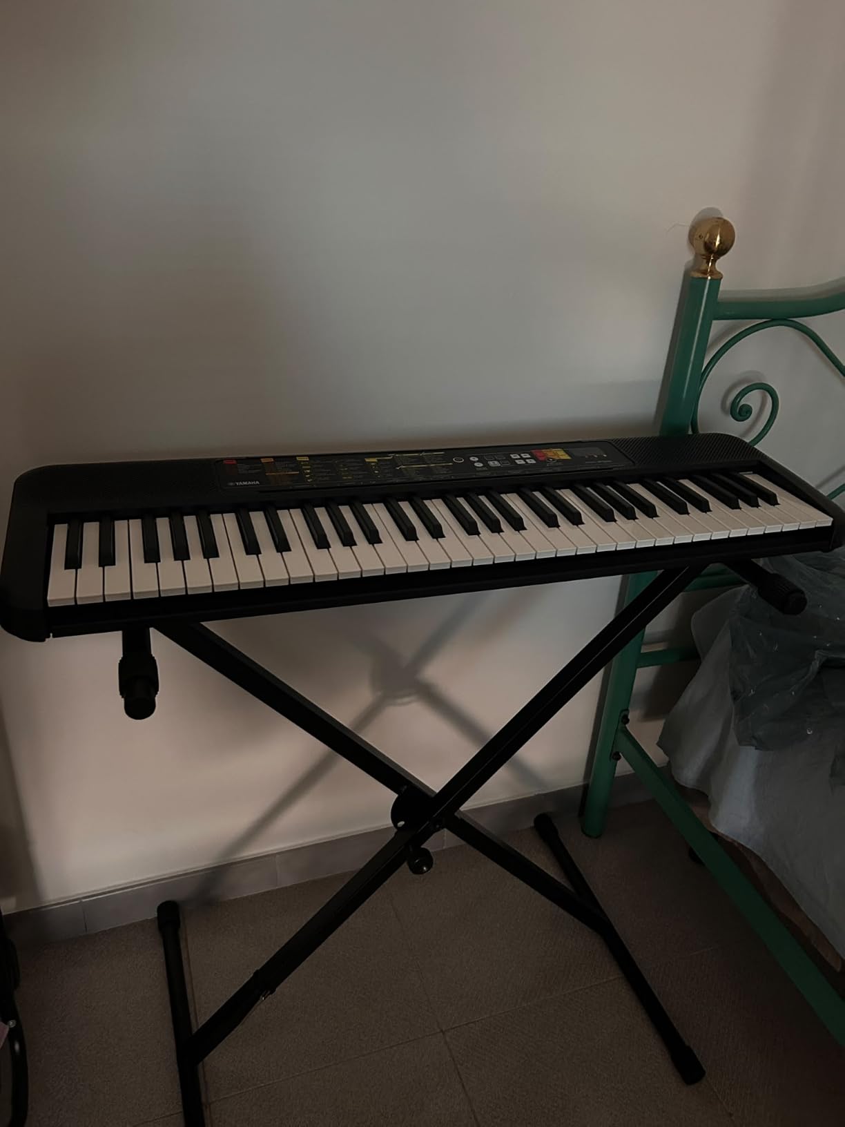 Yamaha PSR-F52 Tastiera Digitale 61 Tasti Nera 144 Voci