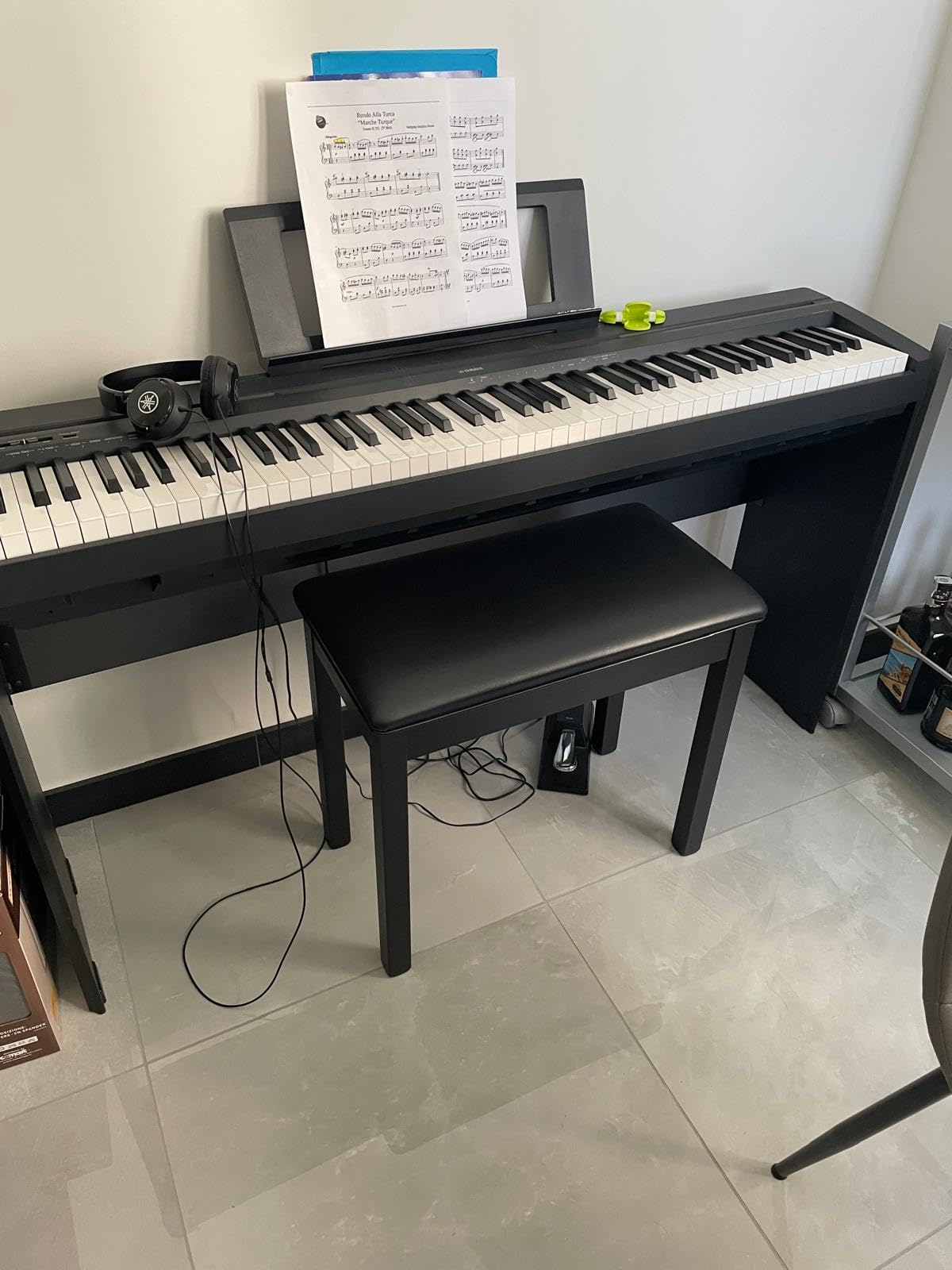 Yamaha HPH-50B Cuffie On Ear Nere Cavo 2 m