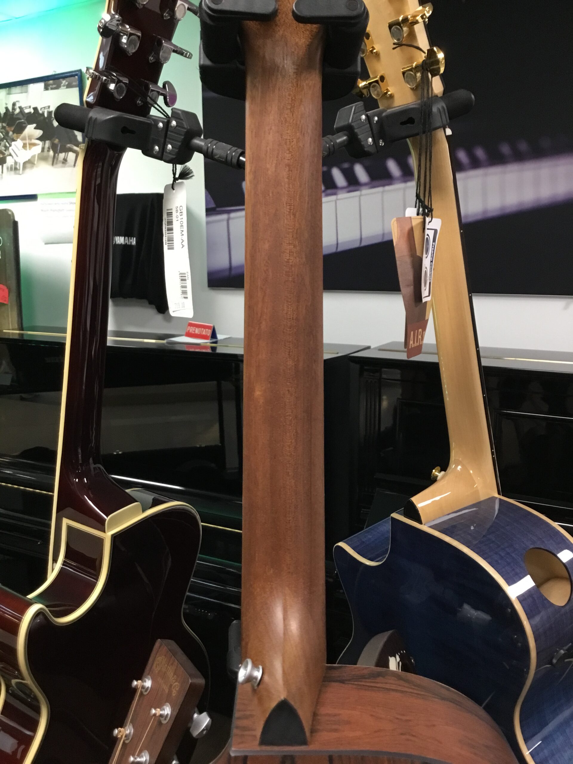 Martin GPC-X2E Mogano chitarra acustica elettrificata ex-demo