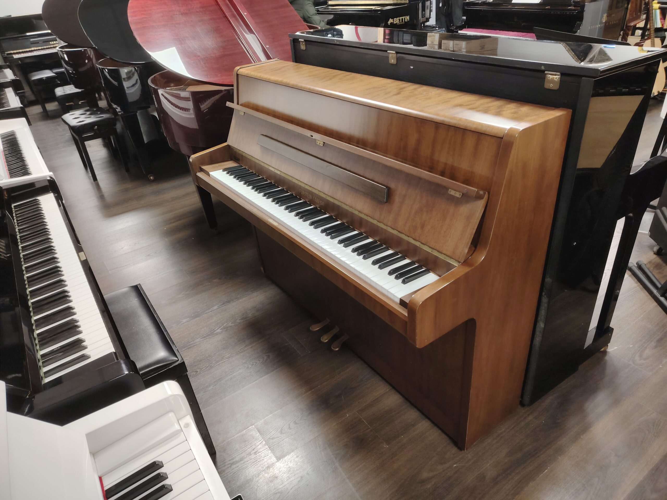Farfisa TP TP11 pianoforte verticale revisionato per studio