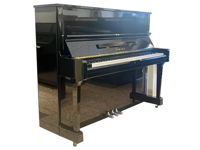 Yamaha U1H pianoforte verticale nero usato studio
