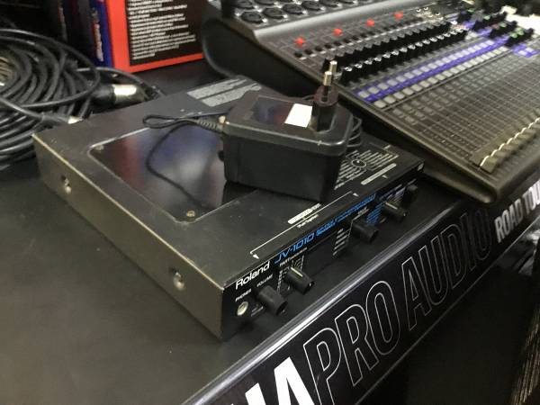 Roland JV-1010 modulo sonoro expander usato