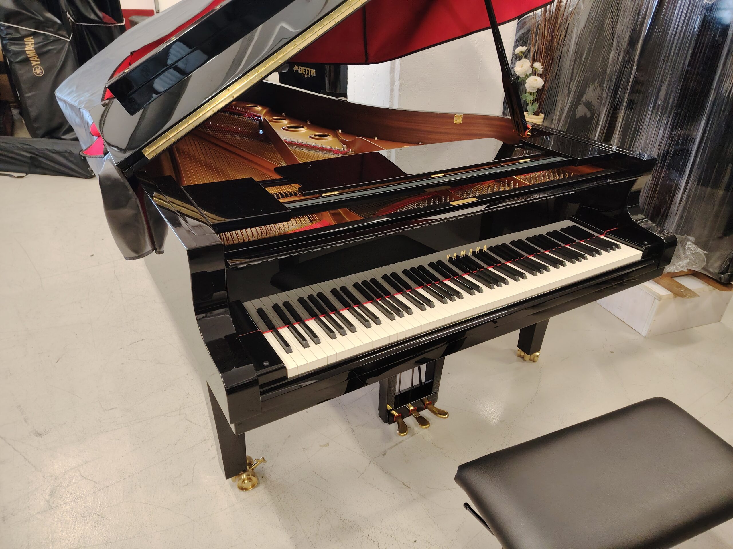 Yamaha S7X pianoforte a coda seminuovo