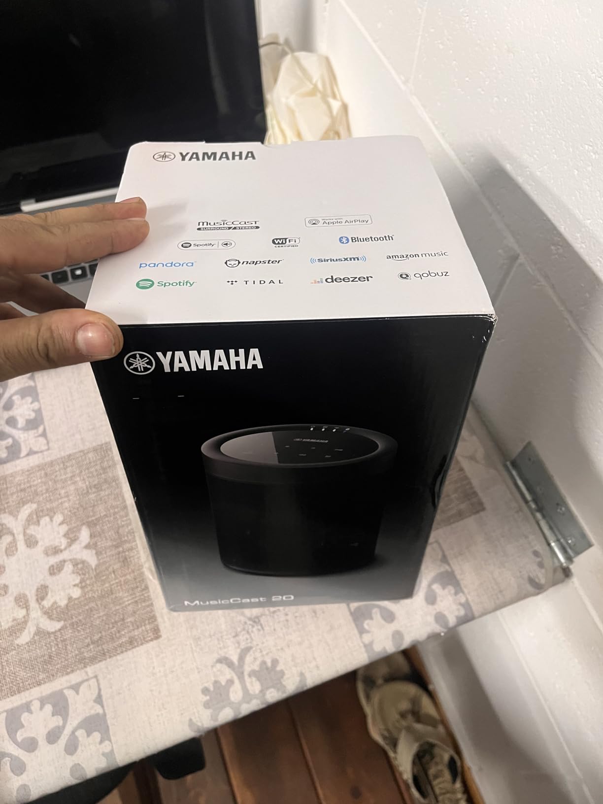 Yamaha MusicCast 20 speaker wireless bianco WiFi